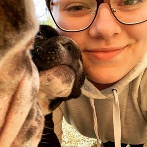 Meet your Posher, Amber